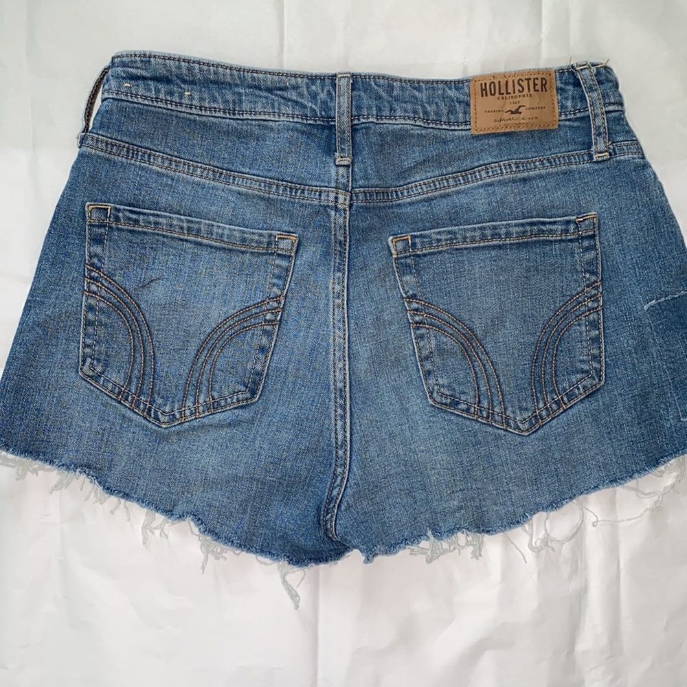 NWOT Hollister high rise boyfriend short - Picture 4 of 7